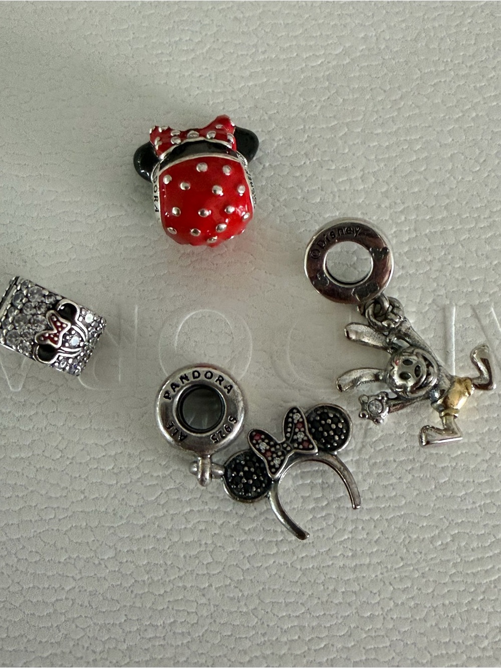 Pandora X Disney Parks Bundle